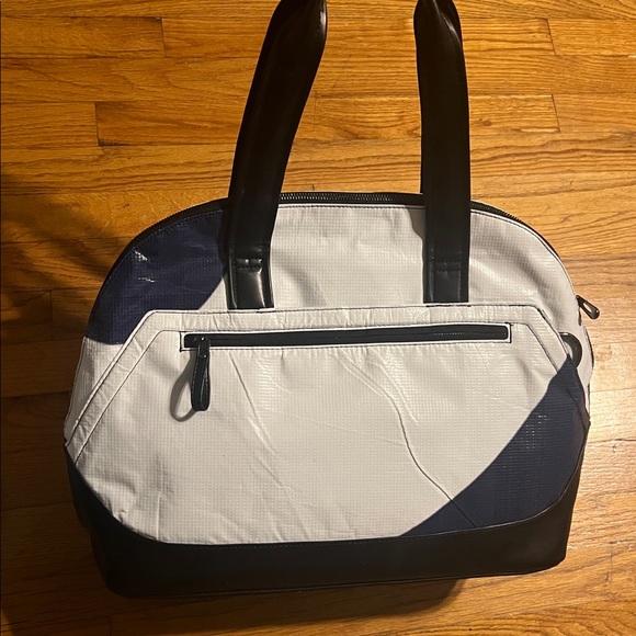 RAREFORM Maya CrossBody GYM TOTE DUFFLE Blue billboard recycled personal Bag - Picture 8 of 17